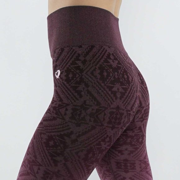 Cute Capri: Ombre Design - Picture 2 of 4